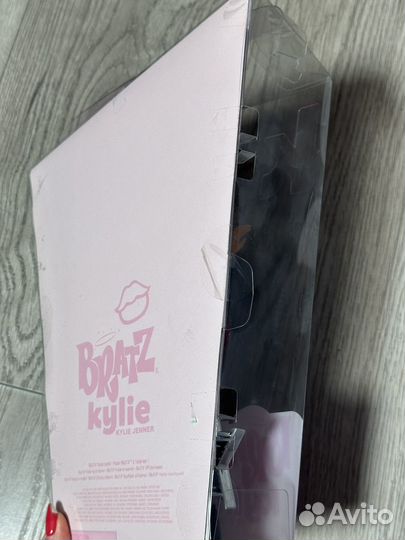 Кайли дженнер bratz kylie