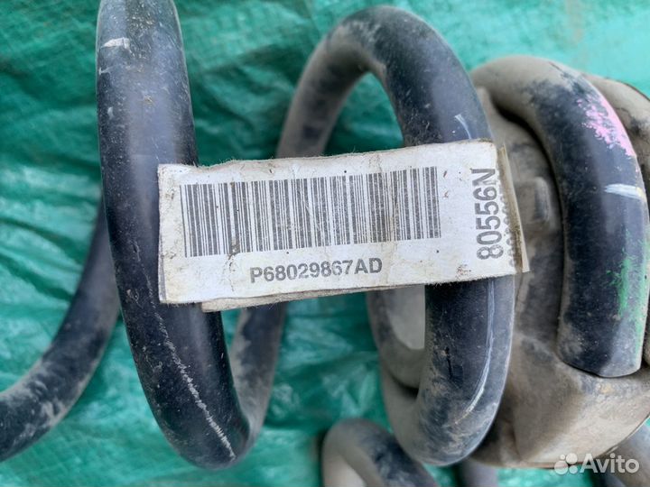 Пружины задние Jeep Grand Cherokee 4 WK2 рестайл