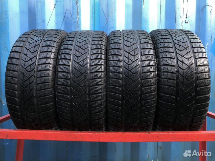 Pirelli Winter Sottozero 3 215/45 R16 86H