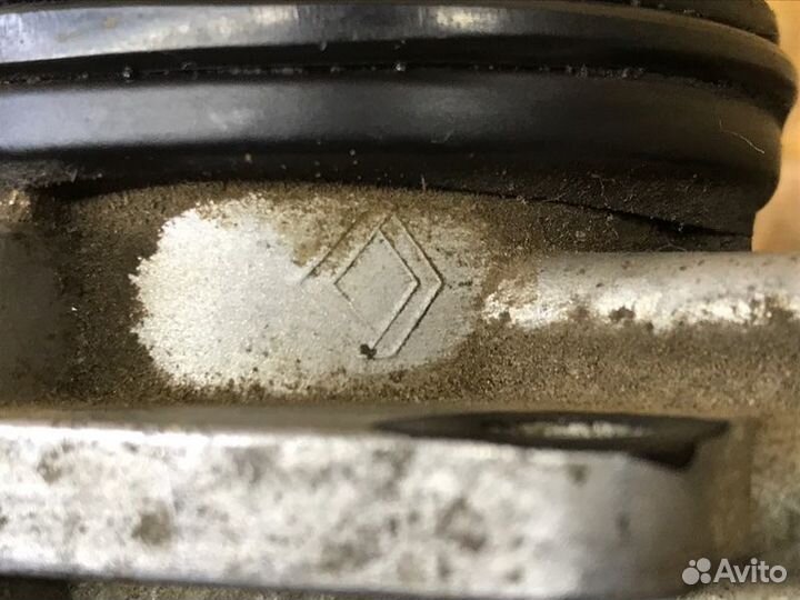 Дроссельная заслонка Largus Logan 1.6 K4M