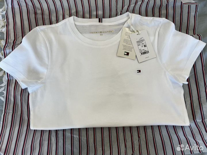 Tommy hilfiger футболка женская xs новая