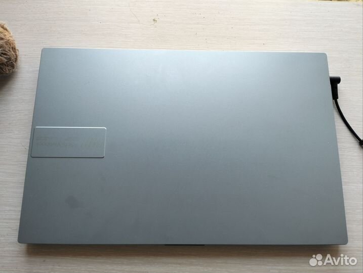 Asus vivobook 15,6