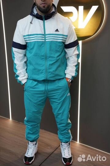 Спортивный костюм Adidas