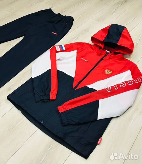 Спортивный костюм мужской