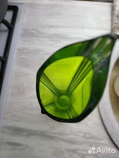 Ваза берц зелёное стекло