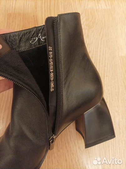 Обувь женская 37 размер