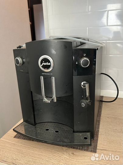 Кофемашинa jura