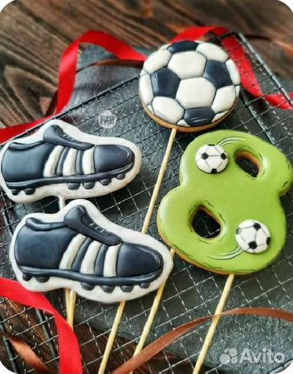 Имбирные пряники для торта на подарок