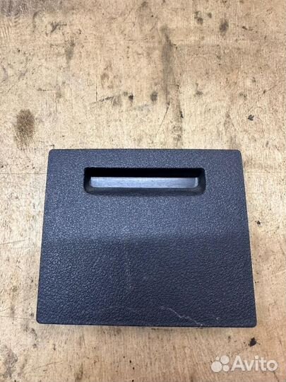 Накладка в салоне задняя Volkswagen Touran BMY