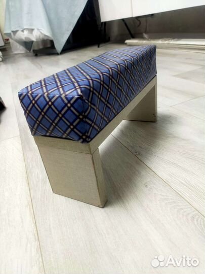 Подставка для маникюра