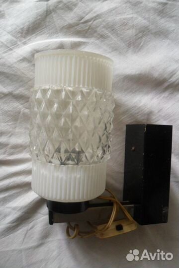 Бра и плафон