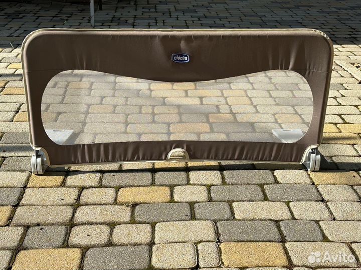 Ограничитель для кровати chicco