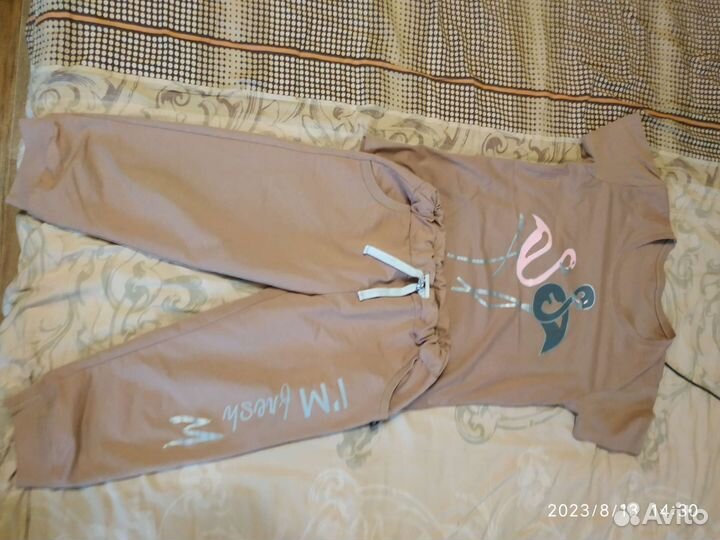 Бриджи и футболка М