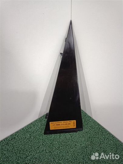 Накладка двери уголок задняя правая Chevrolet