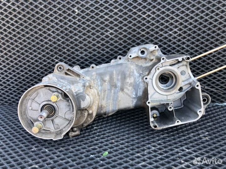 Картер двигателя левый 139QMB R10