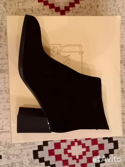 Ботильоны замшевые 38 размер