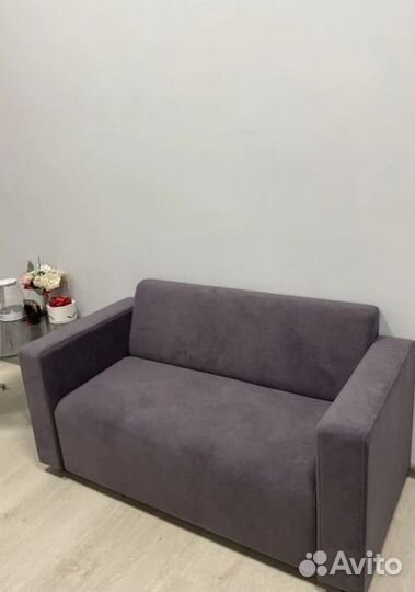 Диван в прихожую