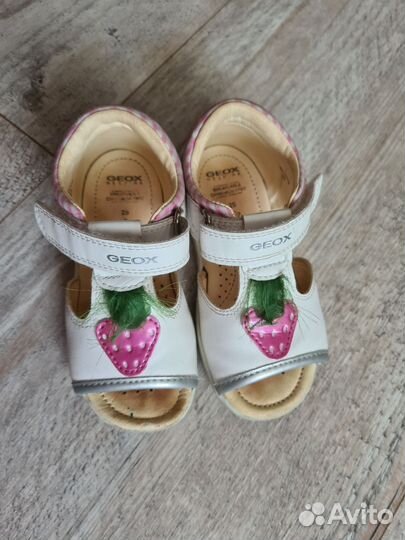 Сандалии детские