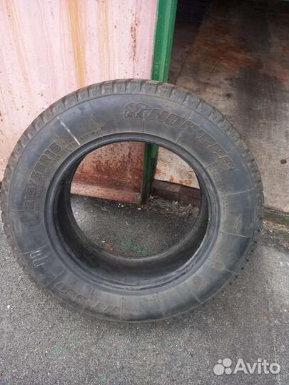 Nortec WT 590 215/65 R16