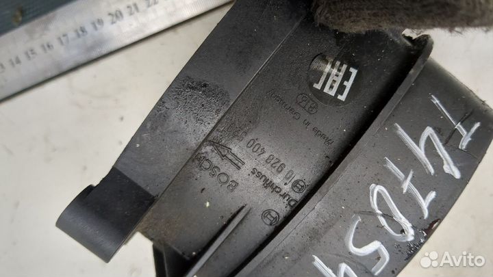 Измеритель потока воздуха BMW 7 E65