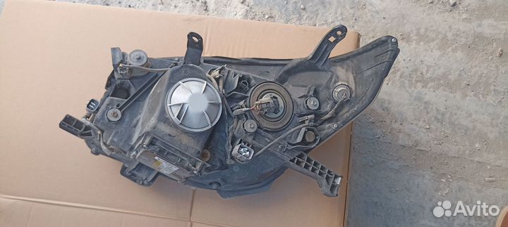 Фара Тойота Ленд Крузер Прадо 150 AFS 2009-2013г