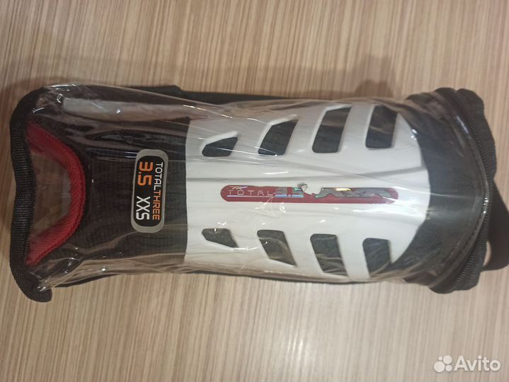 Защита для хоккея на траве 6-7 лет