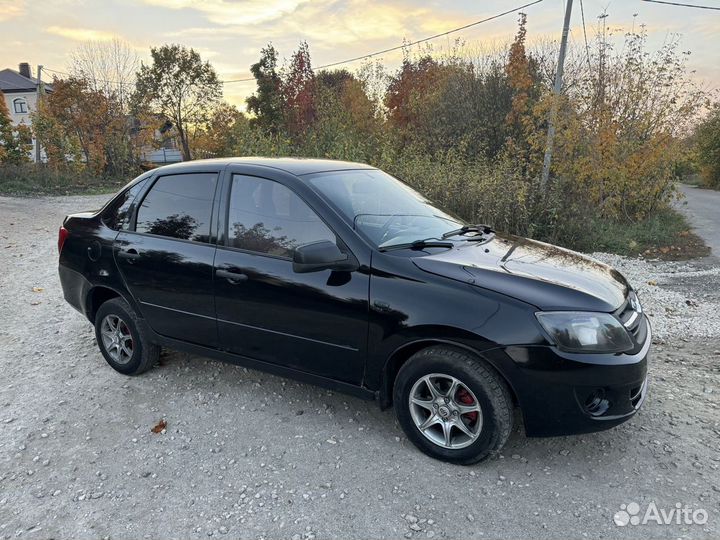 LADA Granta 1.6 МТ, 2012, 173 000 км