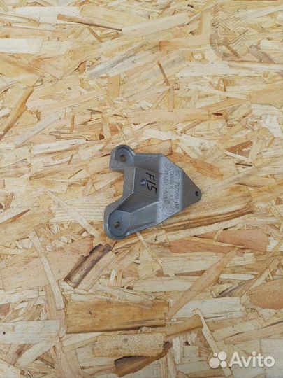 Кронштейн крепления Bmw X5 F15 N57D30A 2017