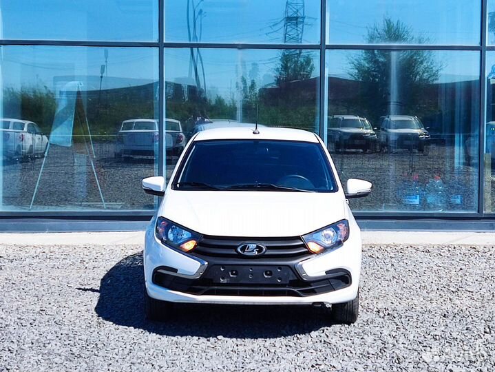 LADA Granta 1.6 МТ, 2021, 60 000 км