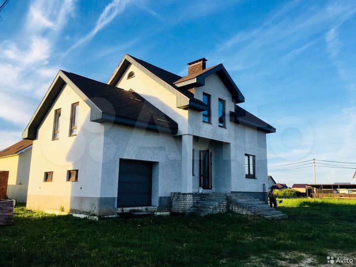 Коттедж 285 м² на участке 7,8 сот.