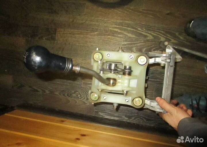 Кулиса кпп Mitsubishi Space Wagon 3 (Typ N50) 2000