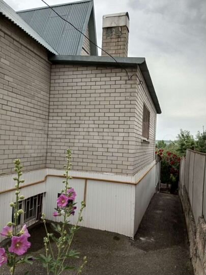 Дом 140 м² на участке 3 сот.