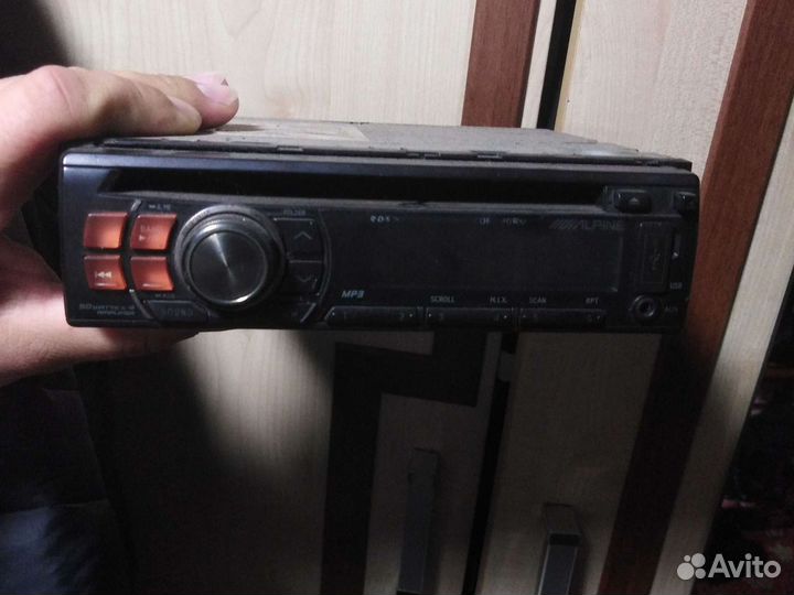 Автомагнитола