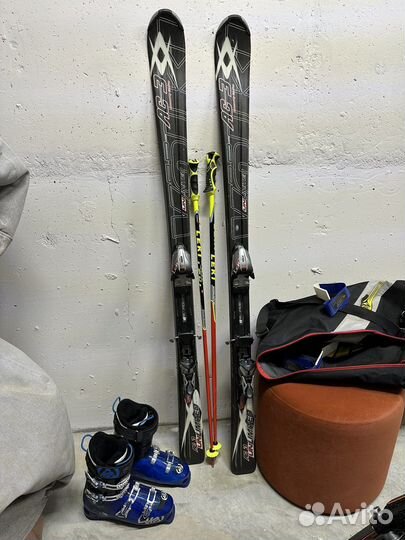 Горнолыжный комплект ботинки палки крепления чехлы