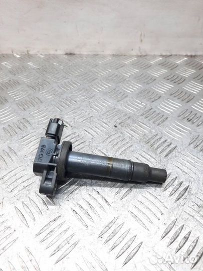 Катушка зажигания Toyota Yaris хэтчбэк 3 дв. 1.3