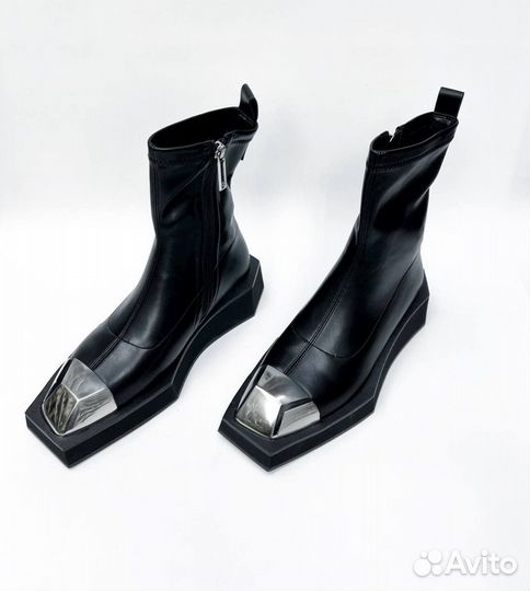 Ботинки в стиле Balenciaga с молнией