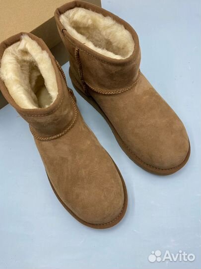 Классические мини UGG рыжие женские с мехом