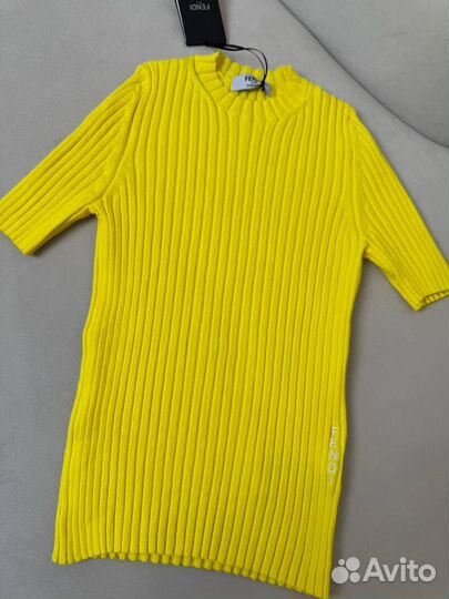 Футболка fendi