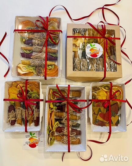 Подарочные наборы, букеты из пастилы на 8 марта