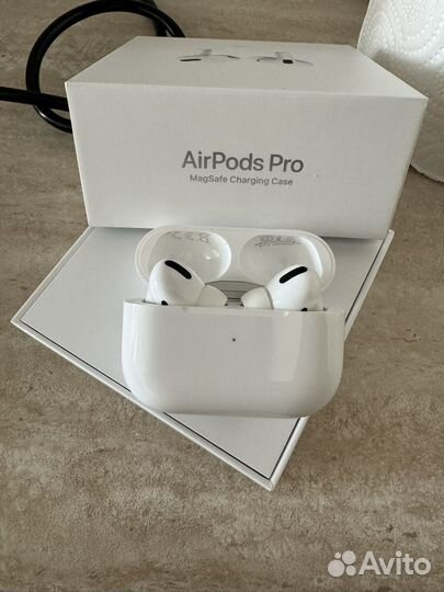 Беспроводные наушники