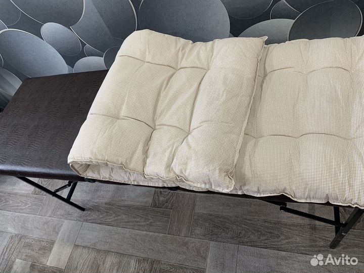 Косметологическая кушетка складная