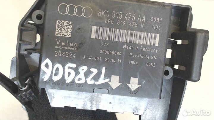 Блок управления парктрониками Audi A4 (B8), 2011