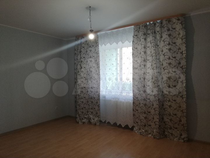 1-к. квартира, 42 м², 3/5 эт.