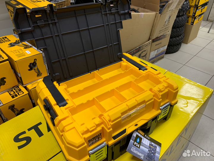 Ящик для инструмента dewalt tstak dwst83344-1