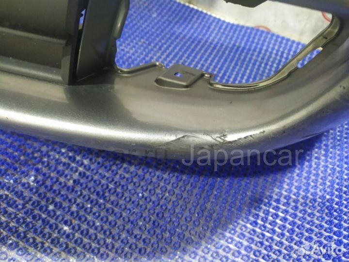 Бампер передний на nissan primera P12