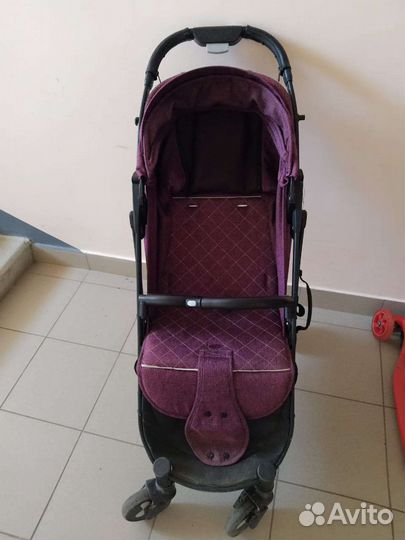 Прогулочная коляска