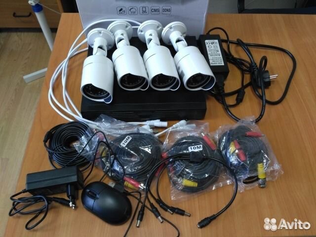 Комплект видеонаблюдения
