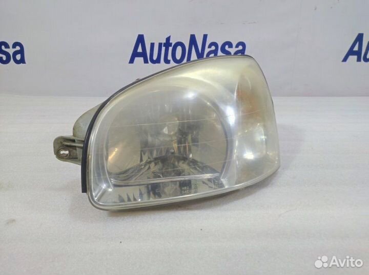 Фара левая Hyundai Santa Fe 2000-2012