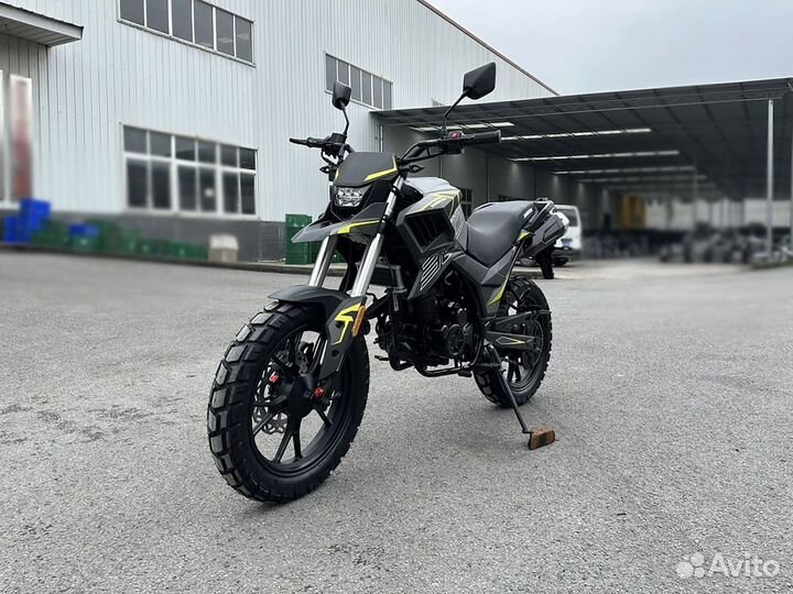 Мотоцикл Sharmax Motors Tour Enduro 300