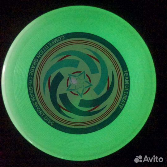 Фрисби, светящаяся летающая тарелка, диск